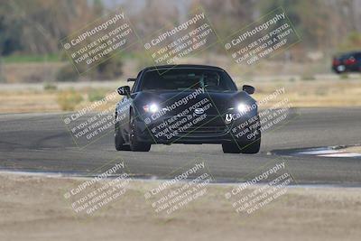 media/Sep-20-2025-Extreme Speed (Sat) [[1fcc23683c]]/Blue (Low Intermediate)/Session 1 (Sunset)/